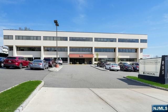 855 Valley Road, Clifton, NJ 07013
