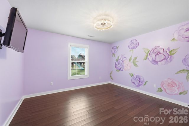 8 Waterford Court, Granite Falls, NC 28630