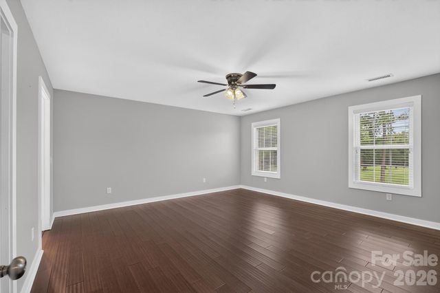 8 Waterford Court, Granite Falls, NC 28630