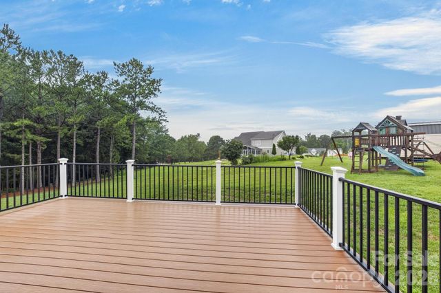 8 Waterford Court, Granite Falls, NC 28630