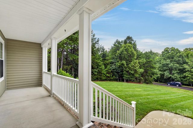 8 Waterford Court, Granite Falls, NC 28630