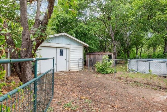 2409 Pecandale Drive, Arlington, TX 76013