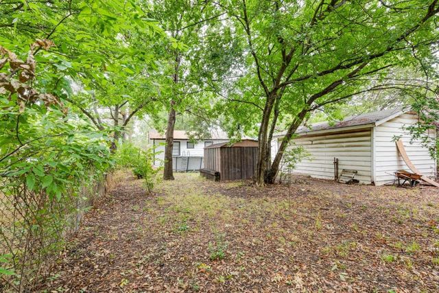 2409 Pecandale Drive, Arlington, TX 76013