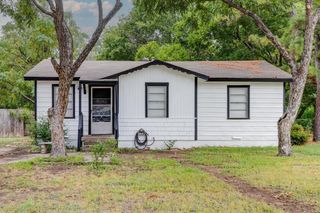 2409 Pecandale Drive, Arlington, TX 76013