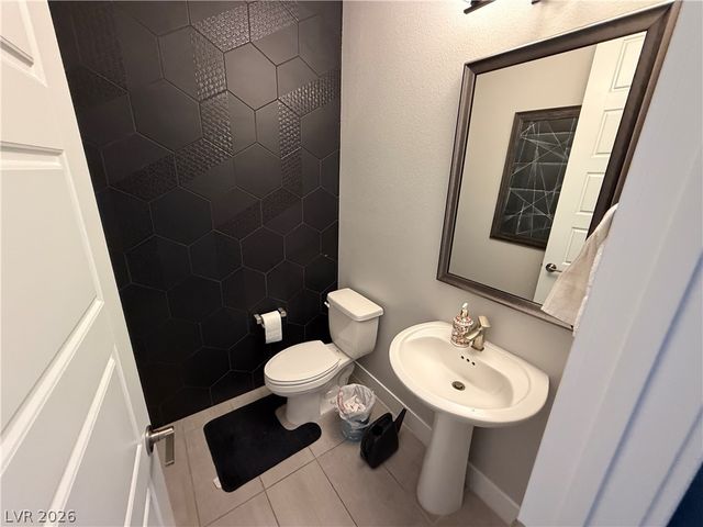 7 Rancho Maria Street, Las Vegas, NV 89148
