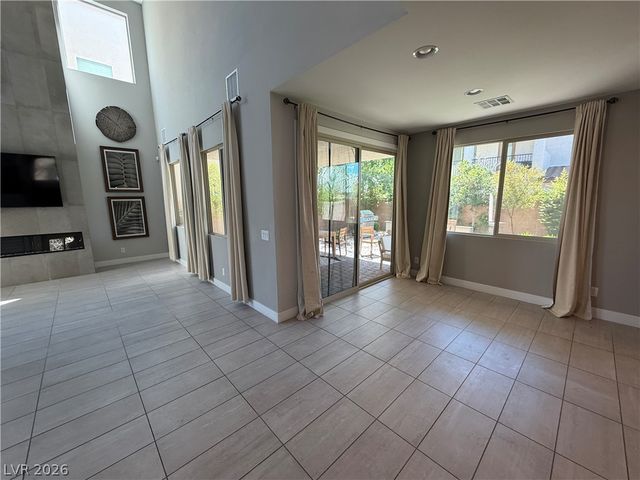 7 Rancho Maria Street, Las Vegas, NV 89148