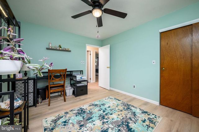 3 LIONEL LN, Hamilton, NJ 08619