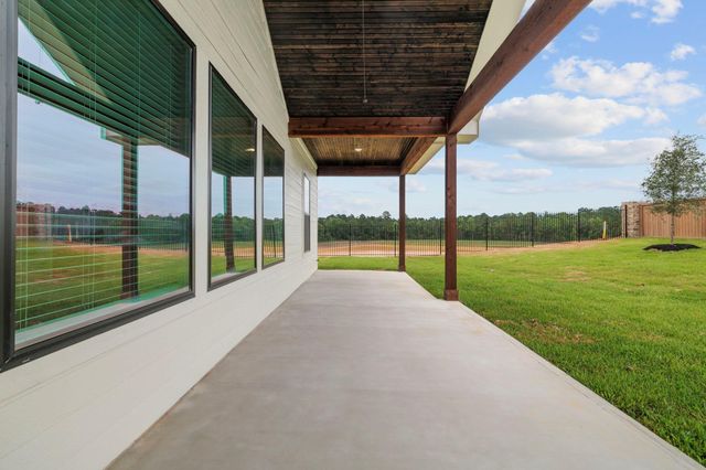 5628 Marigold Mile Drive, Magnolia, TX 77354