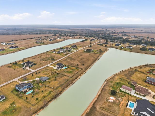 13606 Lake Ridge Drive, Richmond, TX 77469