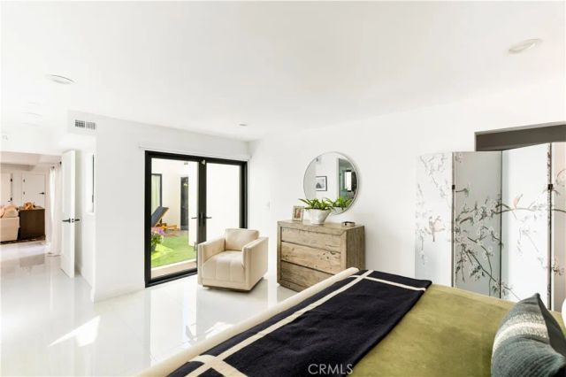 707 Begonia Avenue, Corona Del Mar, CA 92625