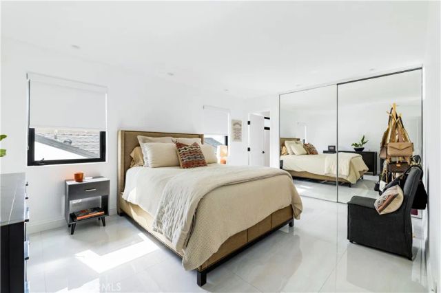 707 Begonia Avenue, Corona Del Mar, CA 92625