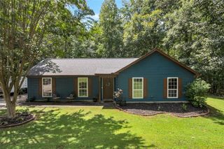 6707 SPRING HEAD Drive, Flowery Branch, GA 30542