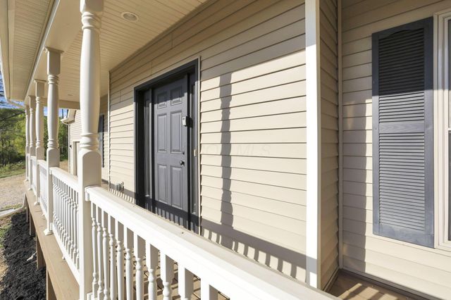 18522 Krafter Road, Laurelville, OH 43135