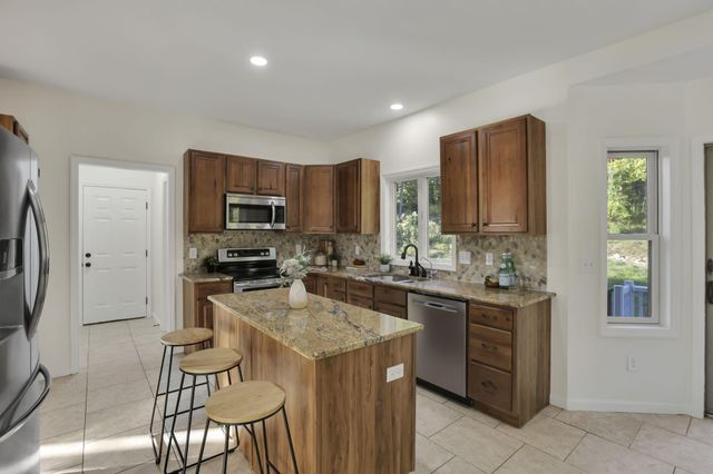 18522 Krafter Road, Laurelville, OH 43135