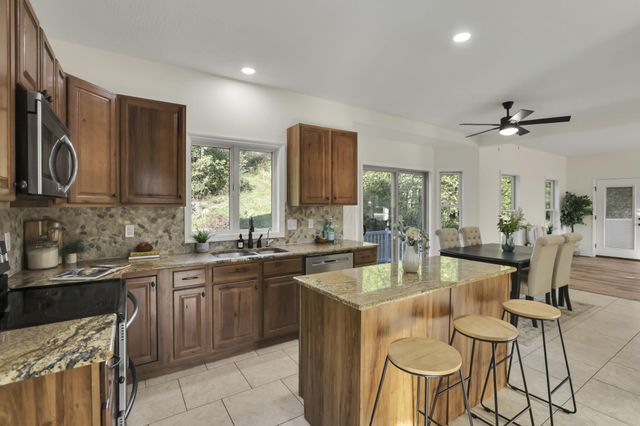 18522 Krafter Road, Laurelville, OH 43135