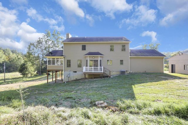 18522 Krafter Road, Laurelville, OH 43135