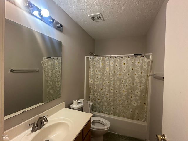 6548 Frankenberger Drive, Indianapolis, IN 46237