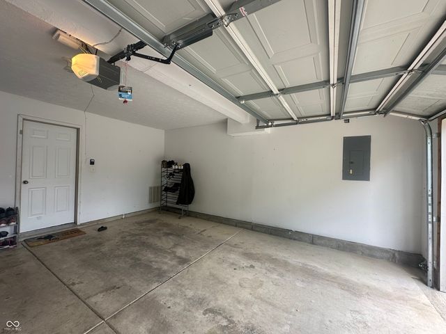6548 Frankenberger Drive, Indianapolis, IN 46237