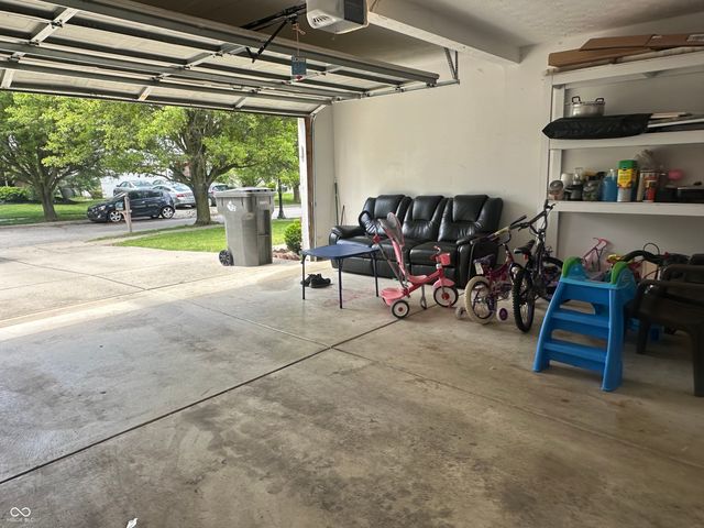6548 Frankenberger Drive, Indianapolis, IN 46237