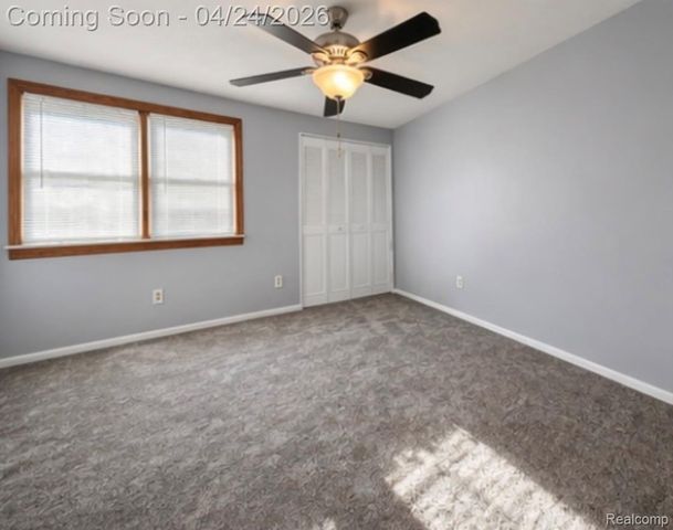 21059 Tiffany Drive, Woodhaven, MI 48183
