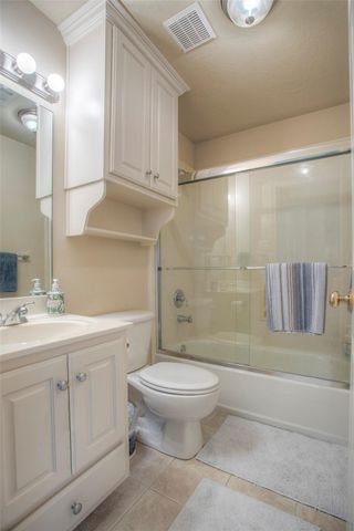 824 Cherry Hills Drive, Huntsville, TX 77340