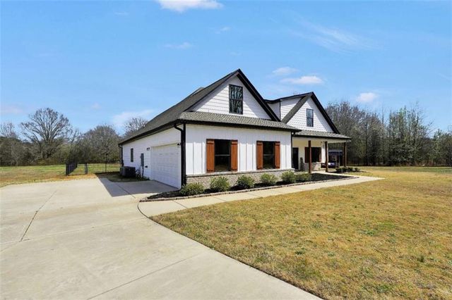 351 Savannah Drive, Mansfield, GA 30055