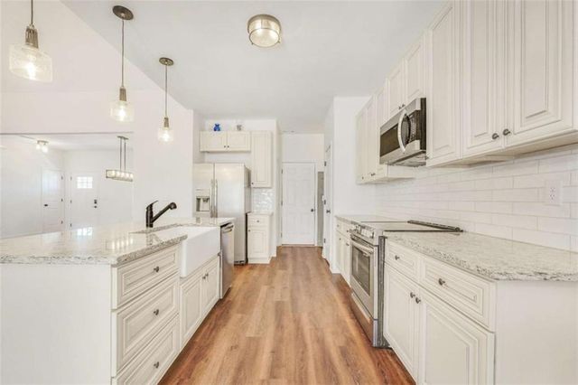 351 Savannah Drive, Mansfield, GA 30055