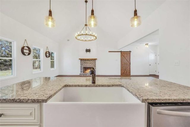 351 Savannah Drive, Mansfield, GA 30055