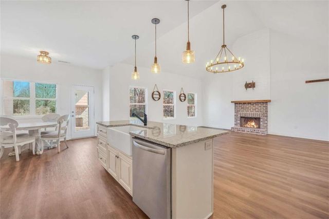 351 Savannah Drive, Mansfield, GA 30055