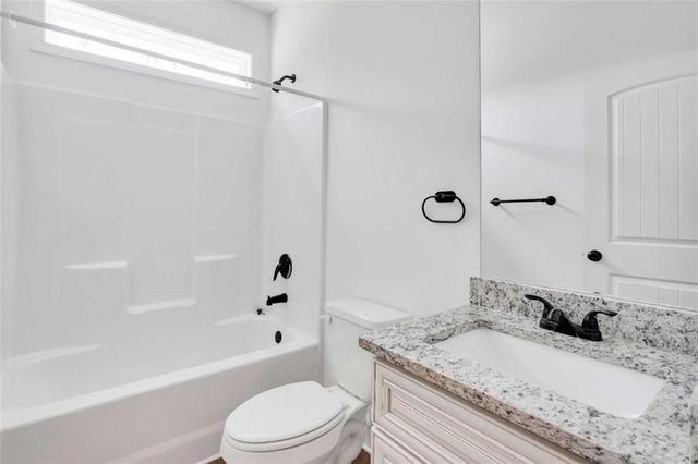 351 Savannah Drive, Mansfield, GA 30055