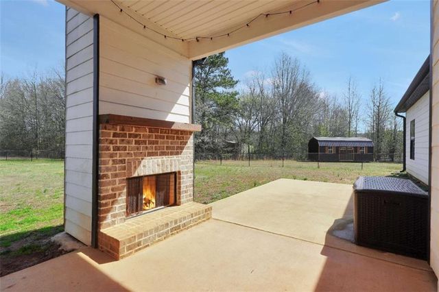 351 Savannah Drive, Mansfield, GA 30055