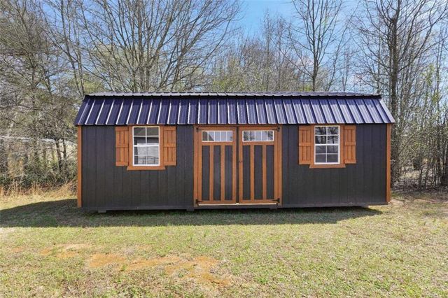 351 Savannah Drive, Mansfield, GA 30055