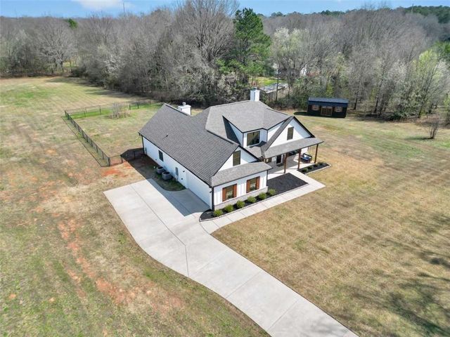 351 Savannah Drive, Mansfield, GA 30055