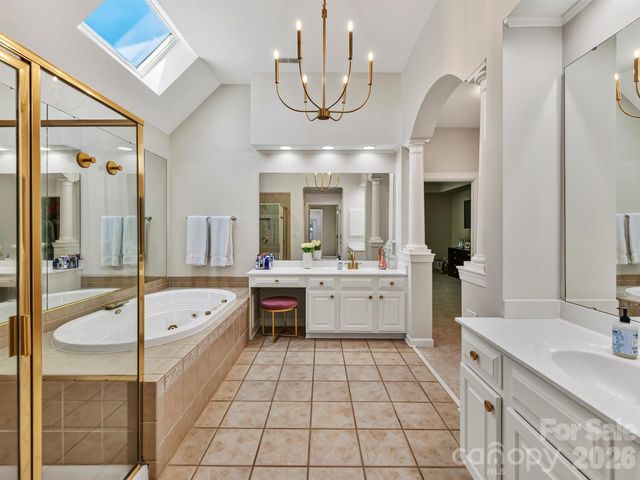 3801 Fawn Hill Road, Matthews, NC 28105