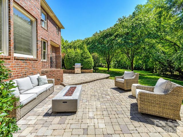 3801 Fawn Hill Road, Matthews, NC 28105