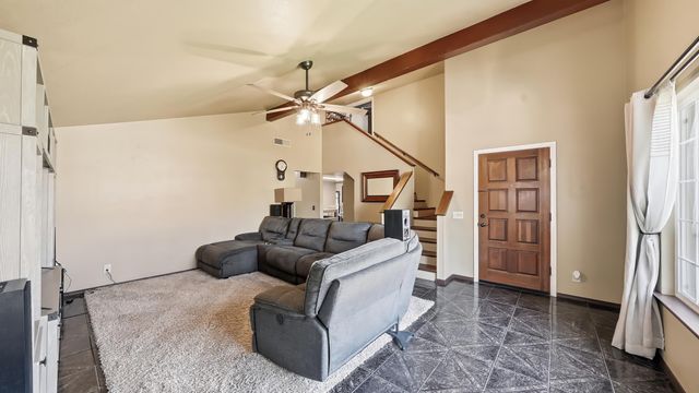 2419 E Vassar Avenue, Visalia, CA 93292