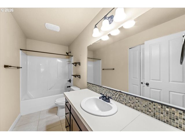30276 Nw STEWART Ln, North Plains, OR 97133
