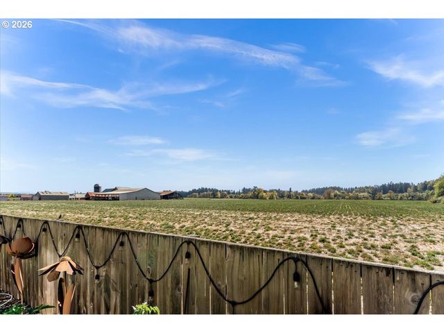 30276 Nw STEWART Ln, North Plains, OR 97133