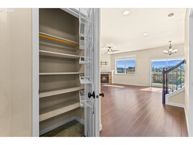 30276 Nw STEWART Ln, North Plains, OR 97133