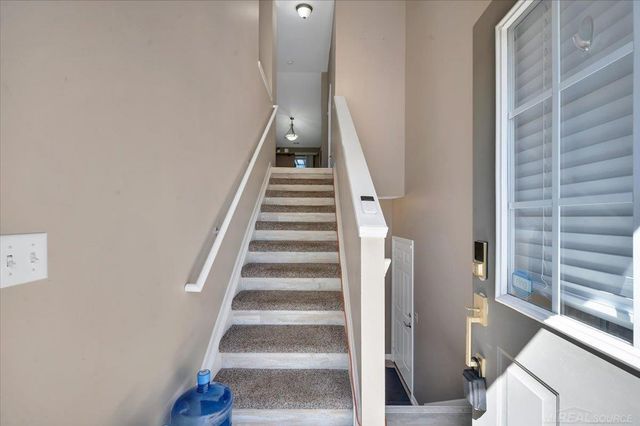 26782 Kirkway Circle 48, Woodhaven, MI 48183