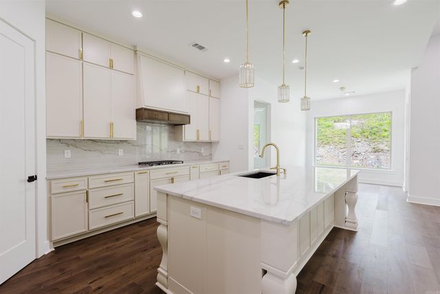 119 Kinley Loop, Little Rock, AR 72223