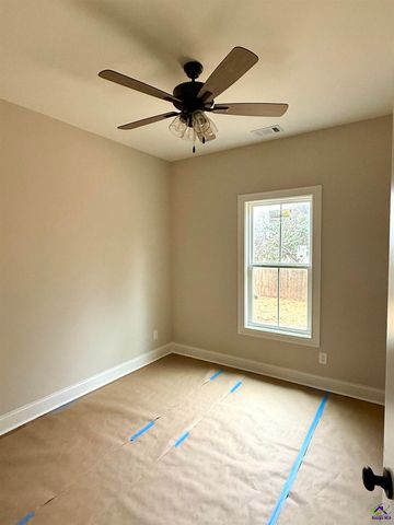 218 Valencia Circle, Warner Robins, GA 31028