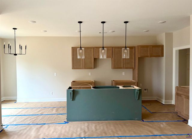 218 Valencia Circle, Warner Robins, GA 31028