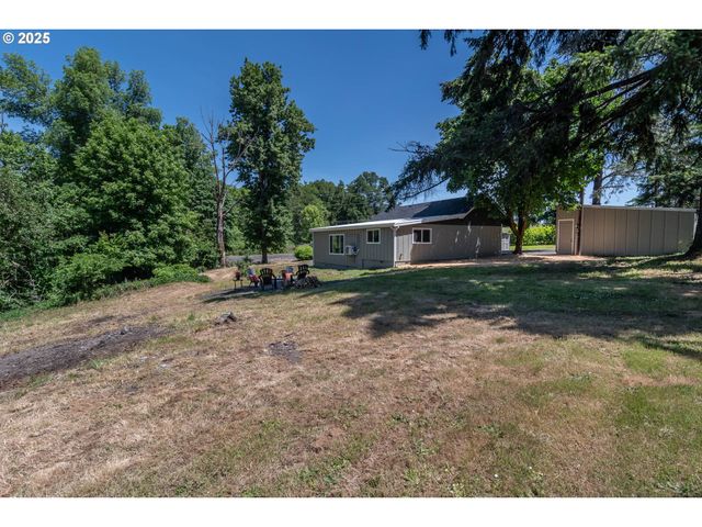 1052 RESTON Rd, Roseburg, OR 97471