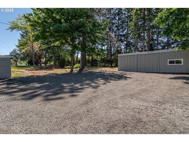 1052 RESTON Rd, Roseburg, OR 97471