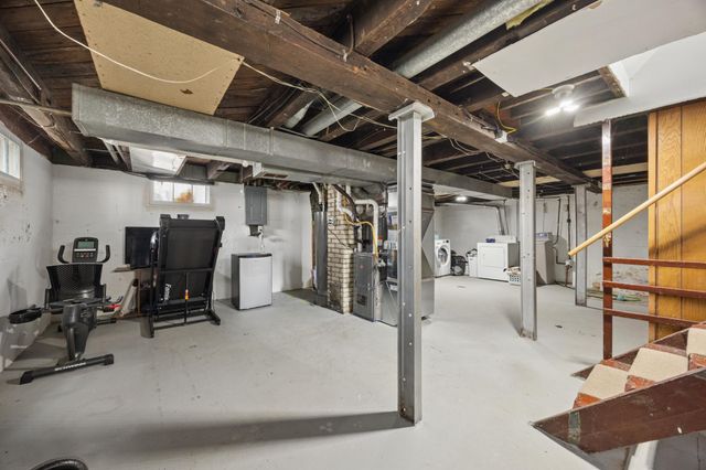 231 12th Avenue N, Waite Park, MN 56387