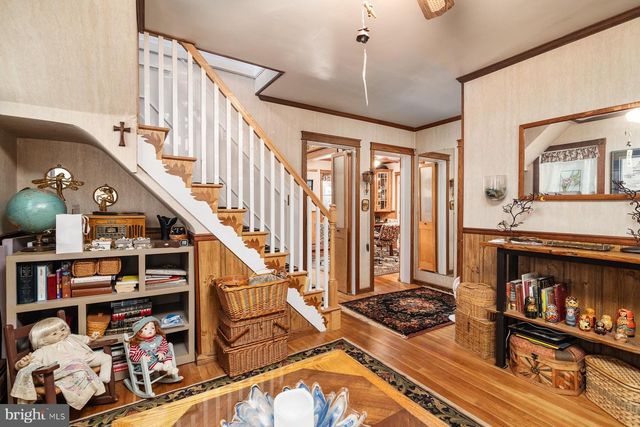 7007 DOVER AVE, North Beach, MD 20714