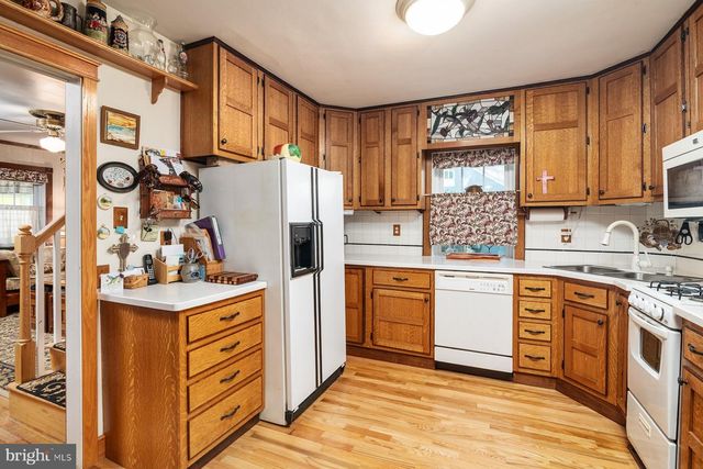 7007 DOVER AVE, North Beach, MD 20714