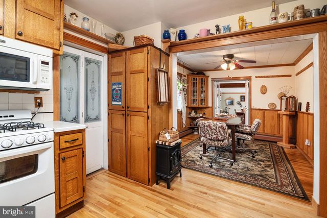 7007 DOVER AVE, North Beach, MD 20714