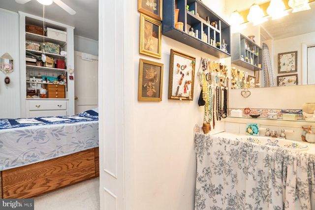 7007 DOVER AVE, North Beach, MD 20714